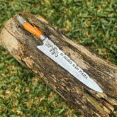 Faca Artesanal para Churrasco - Modelo O Agro Não Para com Cabo  c/ pingente trator + Case especial em couro